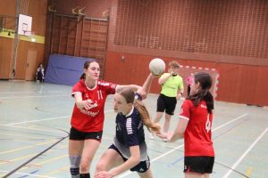 Weibl.B-Rosdorf 16.11.25 (8)